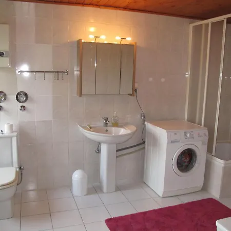 Carola I Apartment Godern